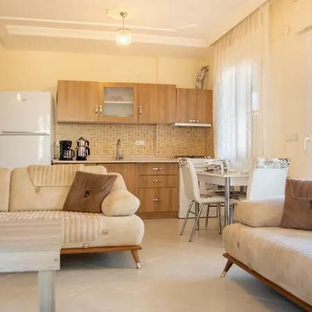 Lovely Flat With Balcony In Close To Sea 公寓 Çeşme