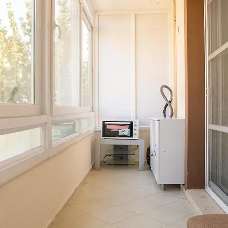Lovely Flat With Balcony In Close To Sea * Çeşme