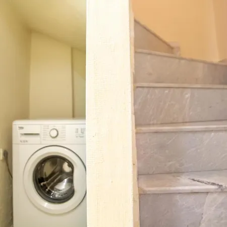 公寓 Lovely Flat With Balcony In Close To Sea