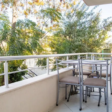 Lovely Flat With Balcony In Close To Sea